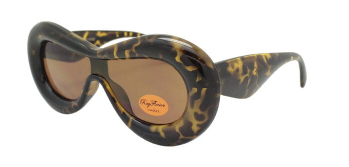 VTG1002 202302 Demi Brown